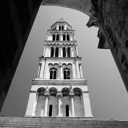 House "Anno 1881"-Center Of Split Exterior foto